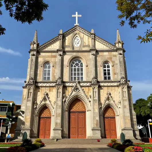 Basílica Nossa Senhora das Neves Basílica Nossa Senhora das Neves