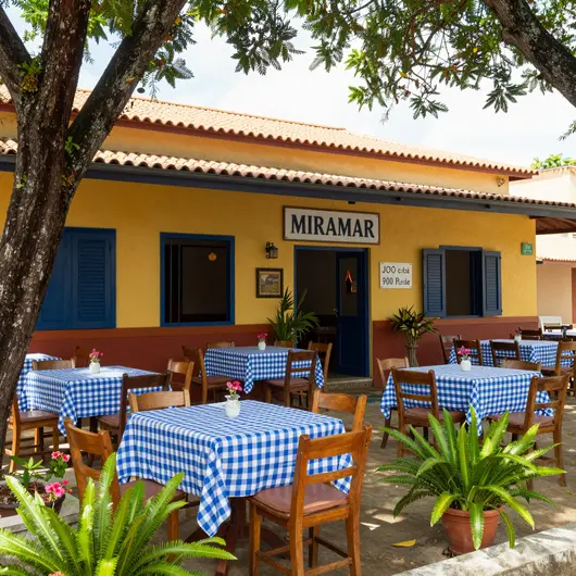 Descubra o Restaurante Miramar