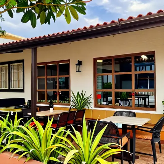 Descubra o Sabor do The B Burgers Cabo Branco Descubra o Sabor do The B Burgers Cabo Branco