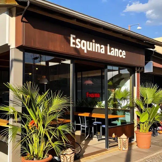 Esquina Lanches